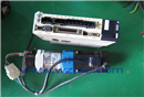 二手安川伺服电机SGMJV-04ADC6S带减速机DH060L2-30-14-50+驱动器SGDV-2R8A01A一套